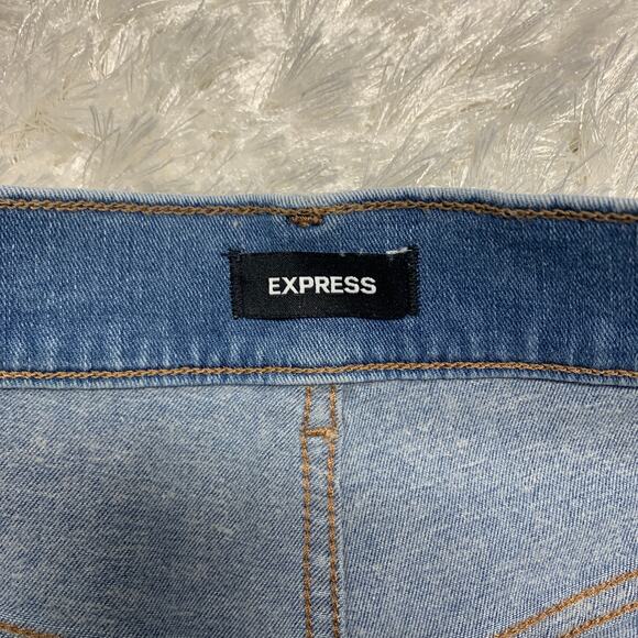 Express Slim Super High Rise Jeans Lt Wash Distressed Sz 4 - Picture 8 of 13